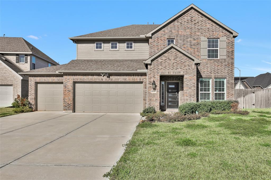 18102 Grasshomle court in Richmond, TX - Building Photo