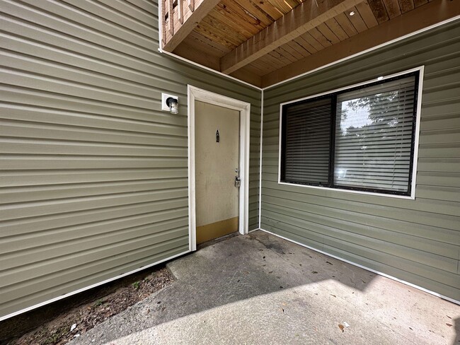 property at 1414 Willow Bend Way