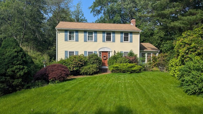 property at 20 Overlook Dr