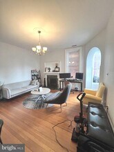 1730 New Hampshire Ave NW in Washington, DC - Building Photo - Building Photo
