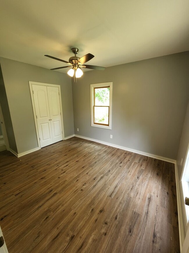 3037 Legg Ln in Knoxville, TN - Building Photo - Building Photo