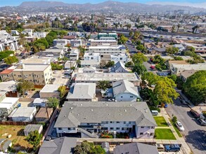 719 N Kingsley Dr in Los Angeles, CA - Building Photo - Building Photo