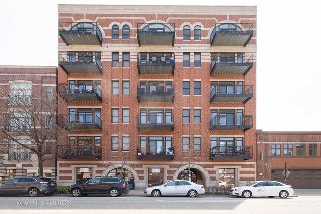 property at 1355 W Washington Blvd
