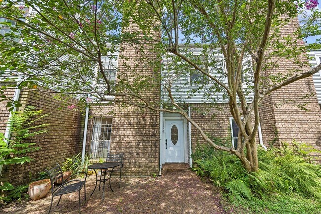 property at 1236 Jackson Blvd