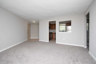 Oak Gardens Apartments in Doylestown, PA - Foto de edificio - Building Photo