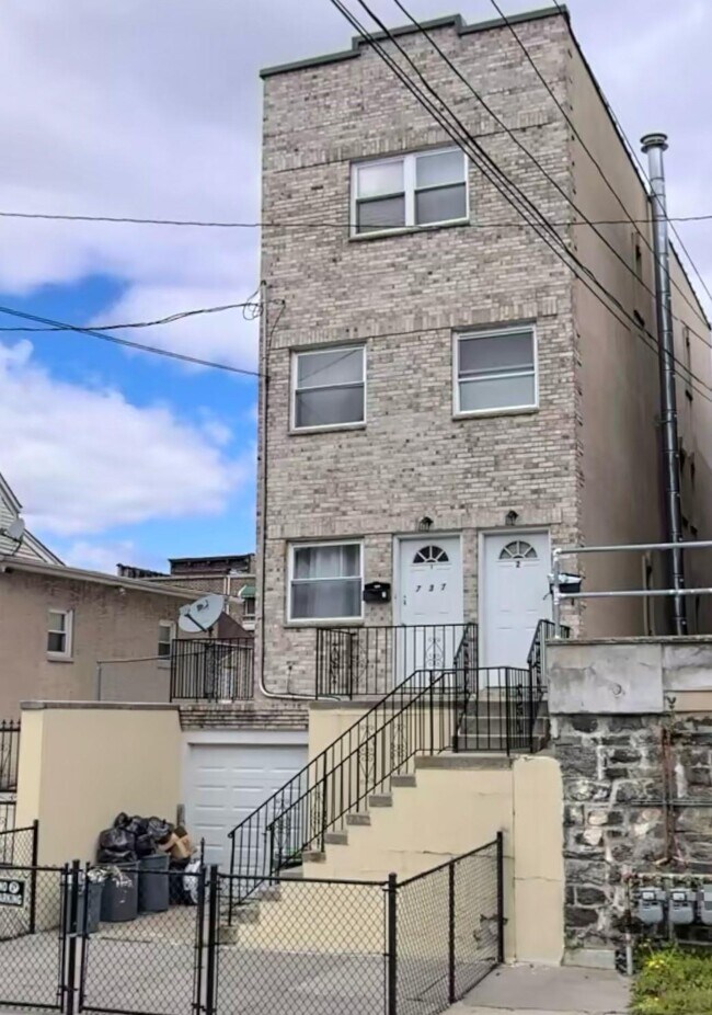 property at 737 E 222nd St