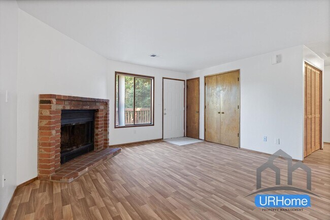 Maple Meadows in Portland, OR - Building Photo - Building Photo