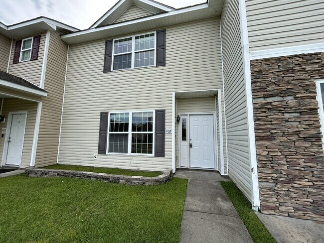 property at 405 Valdez Ct