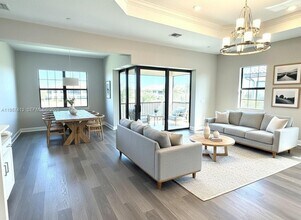 15323 Lucerna St in Naples, FL - Building Photo - Building Photo