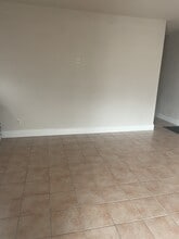 1839 Ervay Ave in Alton, IL - Foto de edificio - Building Photo