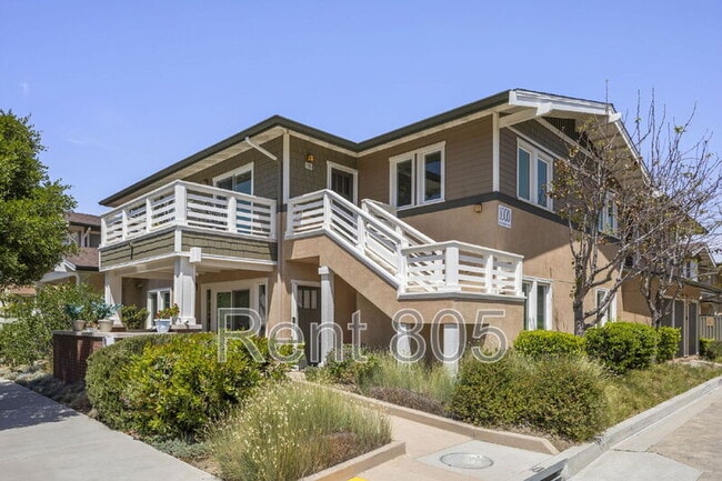 property at 1008 Los Angeles Ave