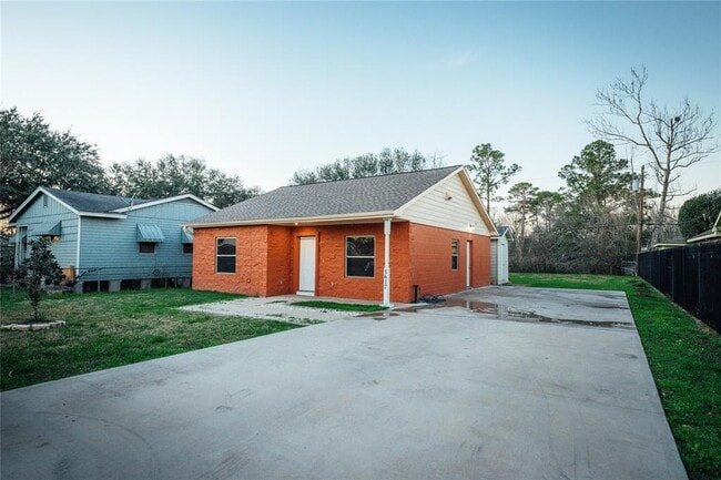 property at 5617 Schutz St