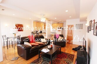 3414-18 N Bosworth in Chicago, IL - Building Photo - Interior Photo