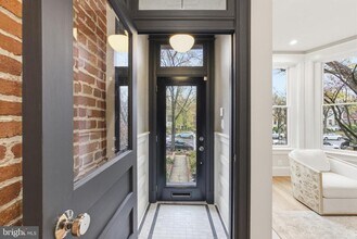 1319 East Capitol St SE in Washington, DC - Building Photo - Building Photo