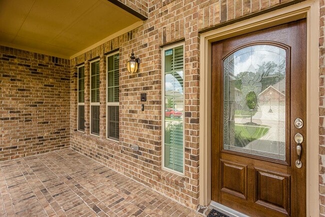 5015 Blackwater Ln in Sugar Land, TX - Building Photo - Building Photo