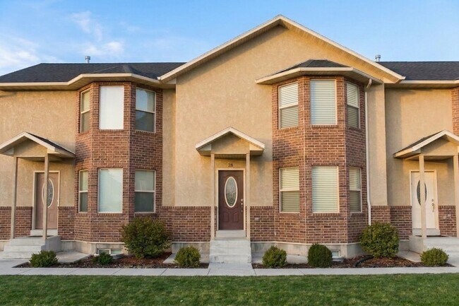 property at 101 E 630 N