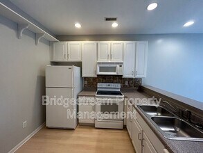 4391 Straight Arrow Rd in Beavercreek, OH - Building Photo - Building Photo