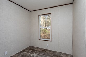 Pulaski Estates in Little Rock, AR - Building Photo - Interior Photo