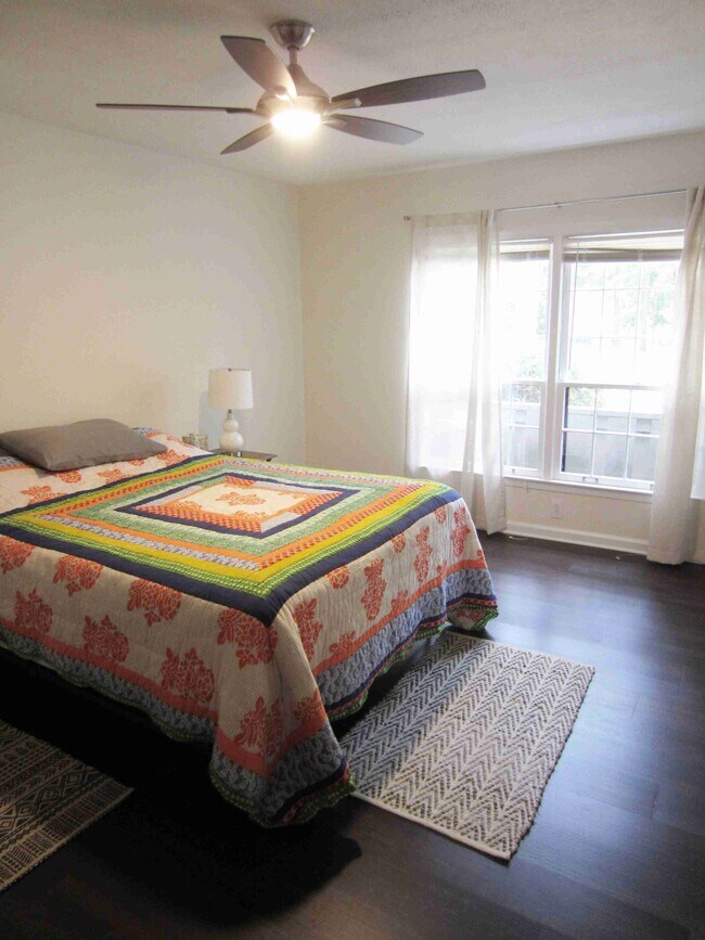 11 Cantey Pl NW in Atlanta, GA - Foto de edificio - Building Photo