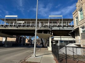 1945 S Kedzie Ave, Unit FL-2 in Chicago, IL - Building Photo