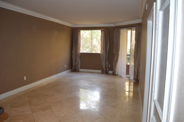 property at 260 E Flamingo Rd