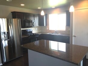 3932 S Veneto Pl in Meridian, ID - Building Photo - Building Photo