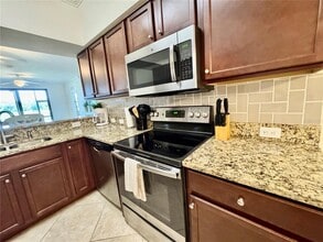 16706 Vardon Ter in Bradenton, FL - Building Photo - Building Photo