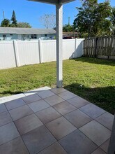 3816 Woodridge Terrace in Palm Springs, FL - Building Photo - Building Photo