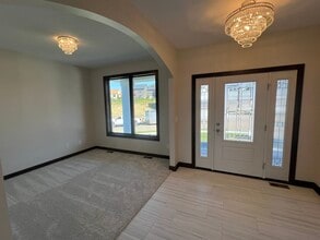 2652 Century Pine Ln NE in Rochester, MN - Foto de edificio - Building Photo