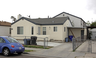 4446-4448 Altadena Ave Apartments