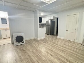 926 Waverly St in Framingham, MA - Building Photo - Building Photo