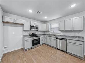 6501 NW Altus St in Bentonville, AR - Building Photo - Building Photo