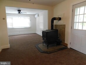 13142 Lord Fairfax Hwy in Boyce, VA - Building Photo - Building Photo
