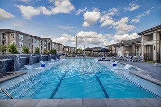 Haven at Bellaire in Richmond, TX - Building Photo - Building Photo