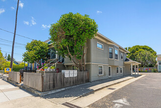 413 Laurel St in Santa Cruz, CA - Building Photo - Building Photo