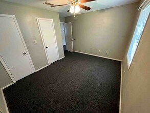 911 W 16th St-Unit -5 in Mount Pleasant, TX - Building Photo - Building Photo