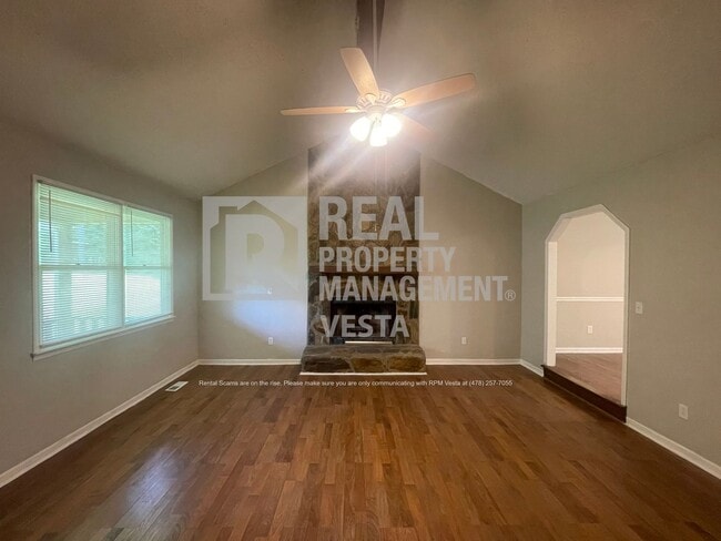 8650 Hopewell Rd in Lizella, GA - Building Photo - Building Photo