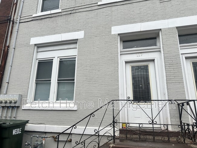 property at 117 S 10th St
