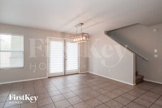 2758 N Saramano Ln in Tucson, AZ - Building Photo - Building Photo