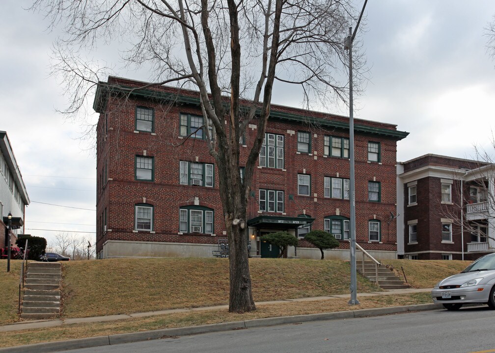3721-3723 Wyoming St in Kansas City, MO - Building Photo