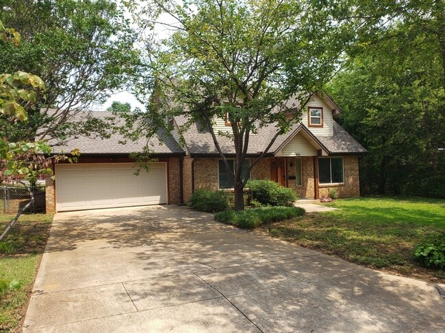 501 Atkerson Ln