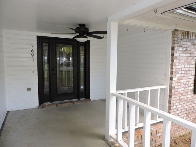 7694 Old Hickory Dr in Pensacola, FL - Building Photo - Building Photo