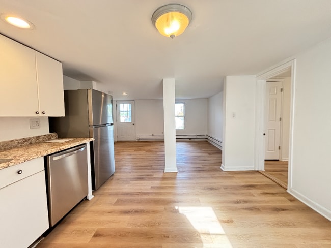 10 N Passaic Ave in Chatham, NJ - Building Photo - Building Photo