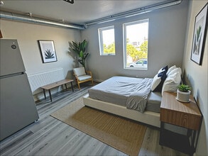 Park Avenue Apartments in Portland, OR - Building Photo - Building Photo