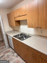 201 Twiggs Cor in Peachtree City, GA - Building Photo - Building Photo