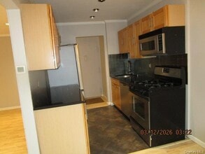 2910 Barclay Manor in Newburgh, NY - Foto de edificio - Building Photo