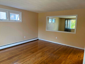 257 Hillside Ave-Unit -1 in Hartford, CT - Building Photo - Building Photo
