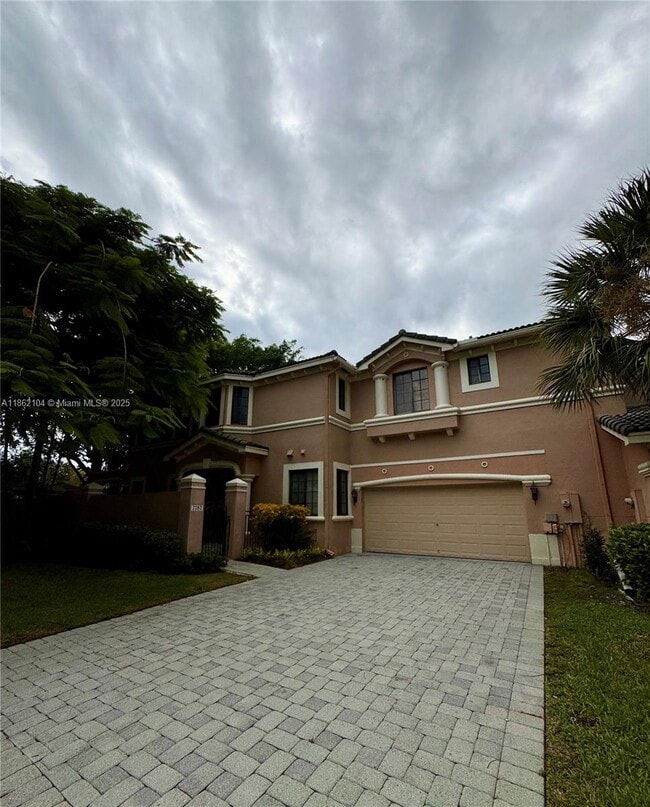 2787 Center Ct Dr in Weston, FL - Building Photo - Building Photo