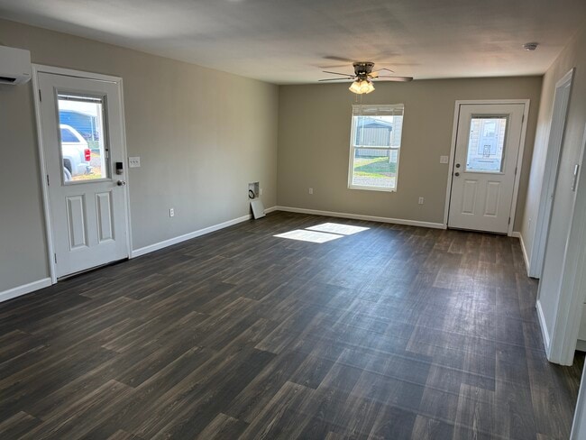 80 Redwood Ln in Atmore, AL - Foto de edificio - Building Photo