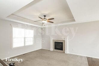 11111 Highview Rd in Peculiar, MO - Building Photo - Building Photo